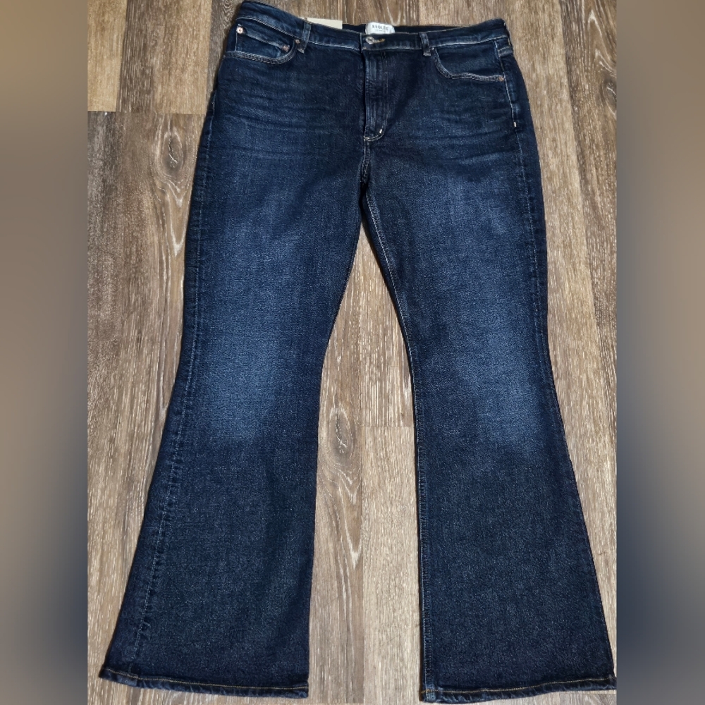 NWT AGOLDE Nico Boot in Song Jeans Womens Size 33 Blue